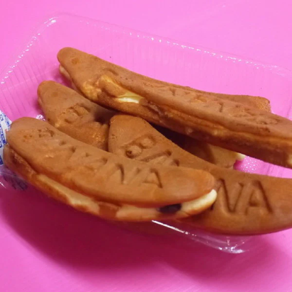 ◉ 預購商品 ◉【合作社必買小點心】紅豆餡香蕉蛋糕 ◉（每月 20 日結單，下月 15 日開始出貨）